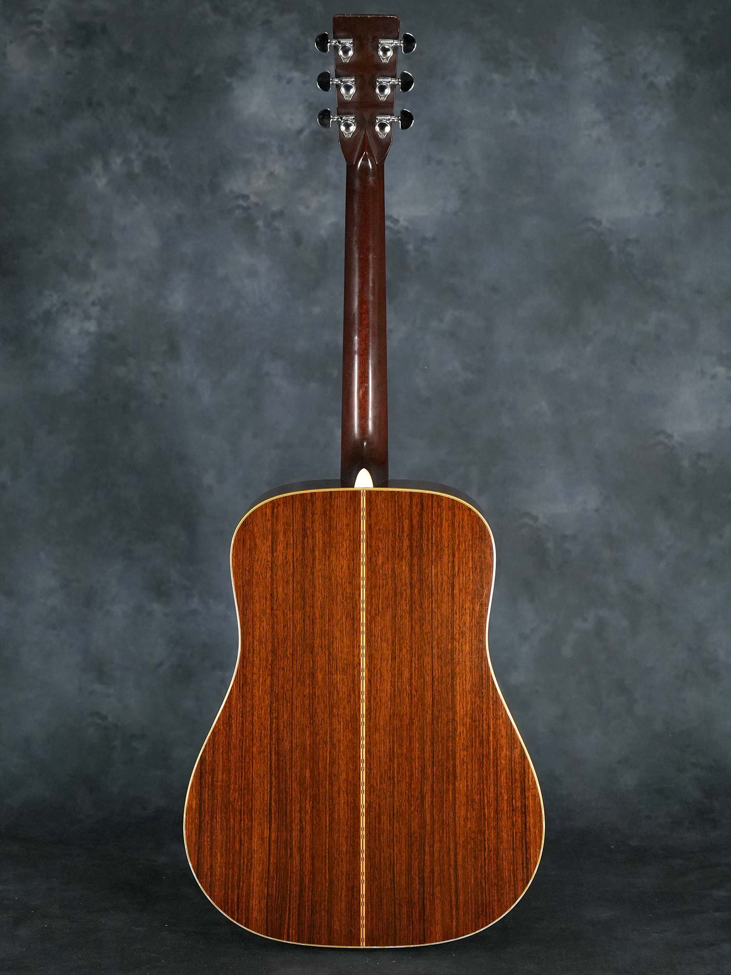 【美品】 Martin D-28 1974 ヴィンテージ 1974 Martin D-28 - ヴィンテージギター買取り・販売のGuitarLicks